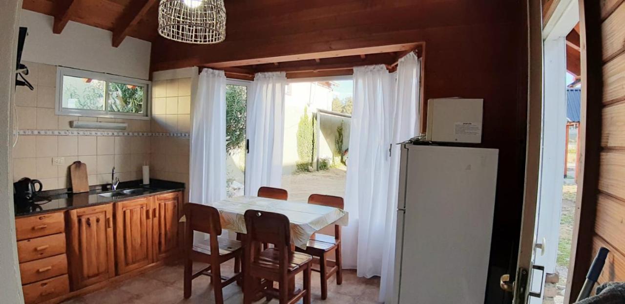 Cabana Los Alamos Dina Huapi Ngoại thất bức ảnh